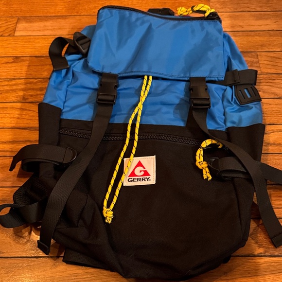 Gerry Weber Vibrant Blue and Black Backpack - Picture 1 of 8